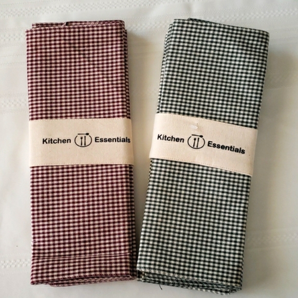 Host Pick ⭐️NWT 8 Placemats Kitchen Essentials - Picture 2 of 8